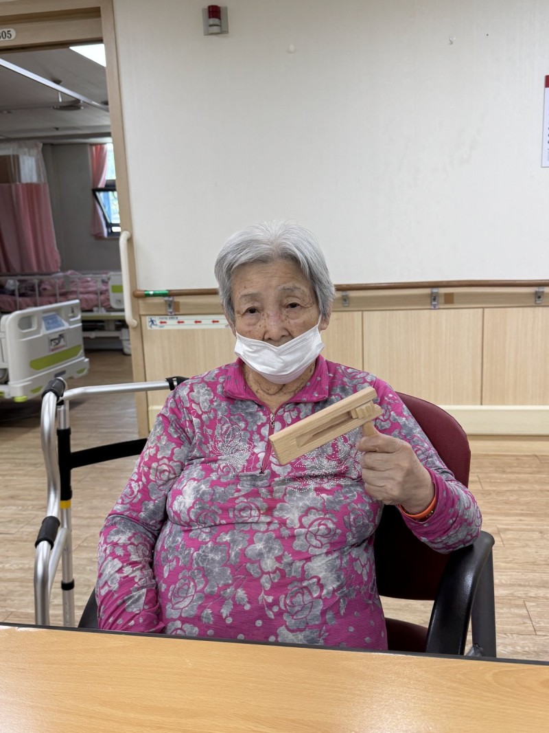 도봉실버센터 9월14일 악기테라피 프로그램입니다.(전층) 사진 12