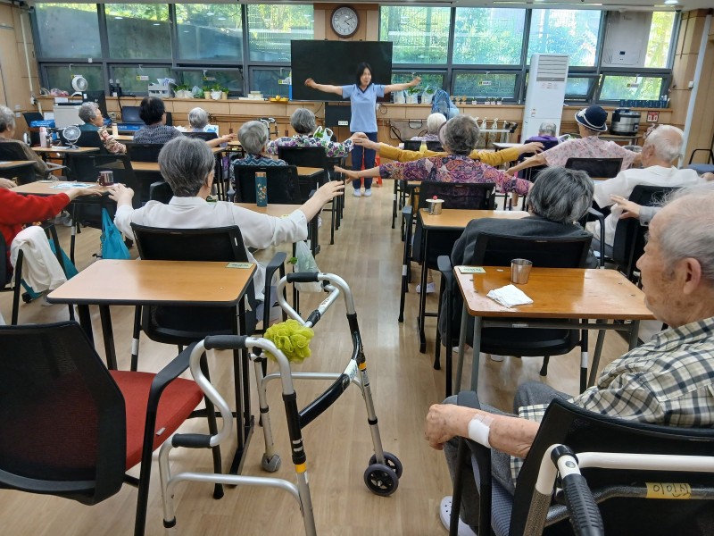도봉실버센터 2026년 8월 실버체조 사진 2