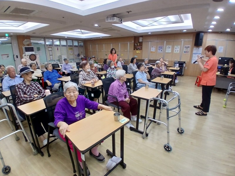 도봉실버센터 2026년 8월 사회적응훈련(현실감각) 사진 9