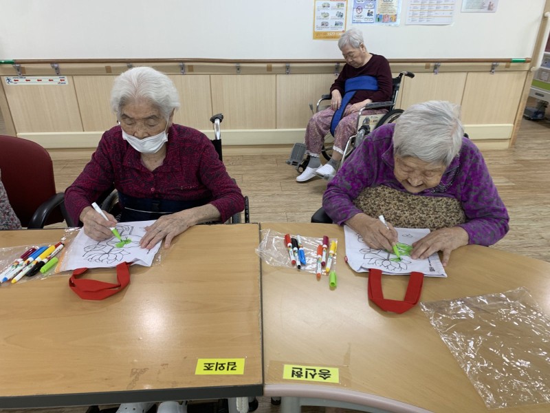 도봉실버센터 9월26일 원예활동 프로그램입니다.(3층) 사진 5