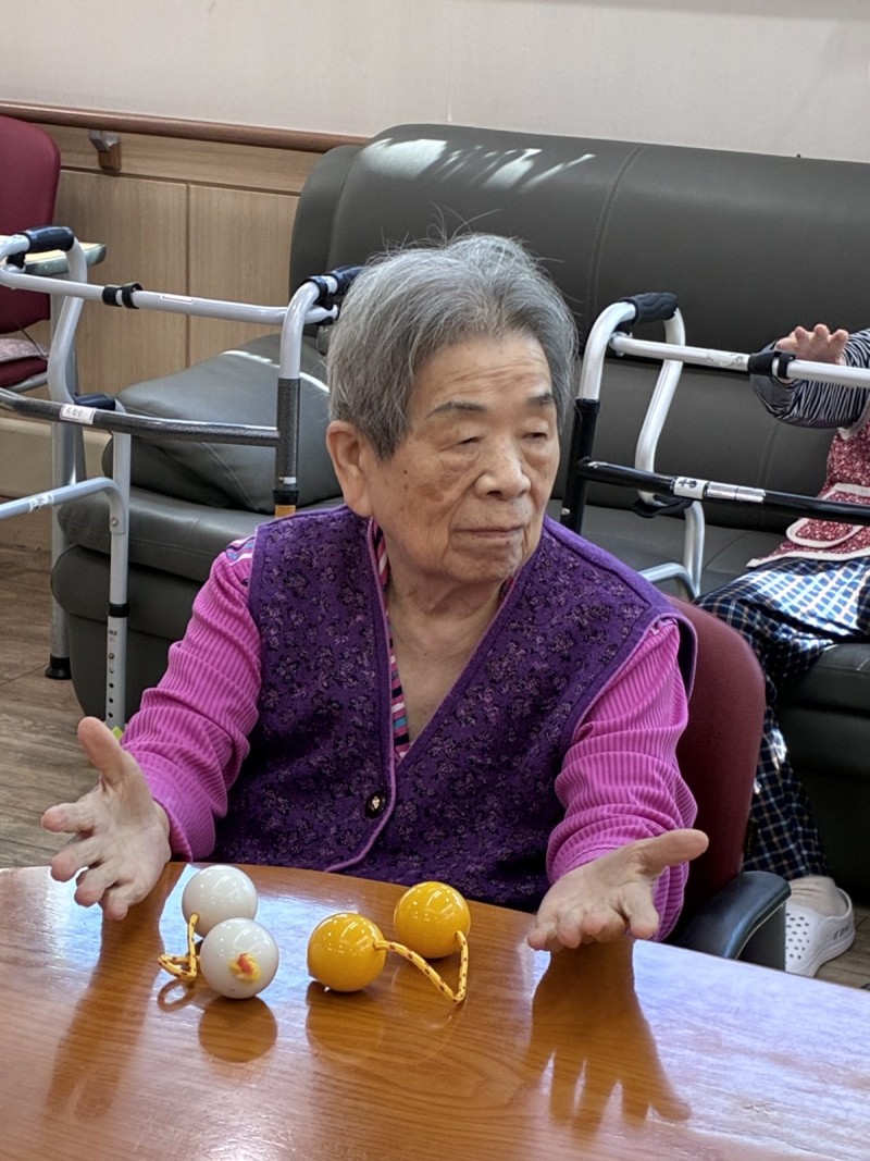 도봉실버센터 9월28일 악기테라피 프로그램입니다.(전층) 사진 2