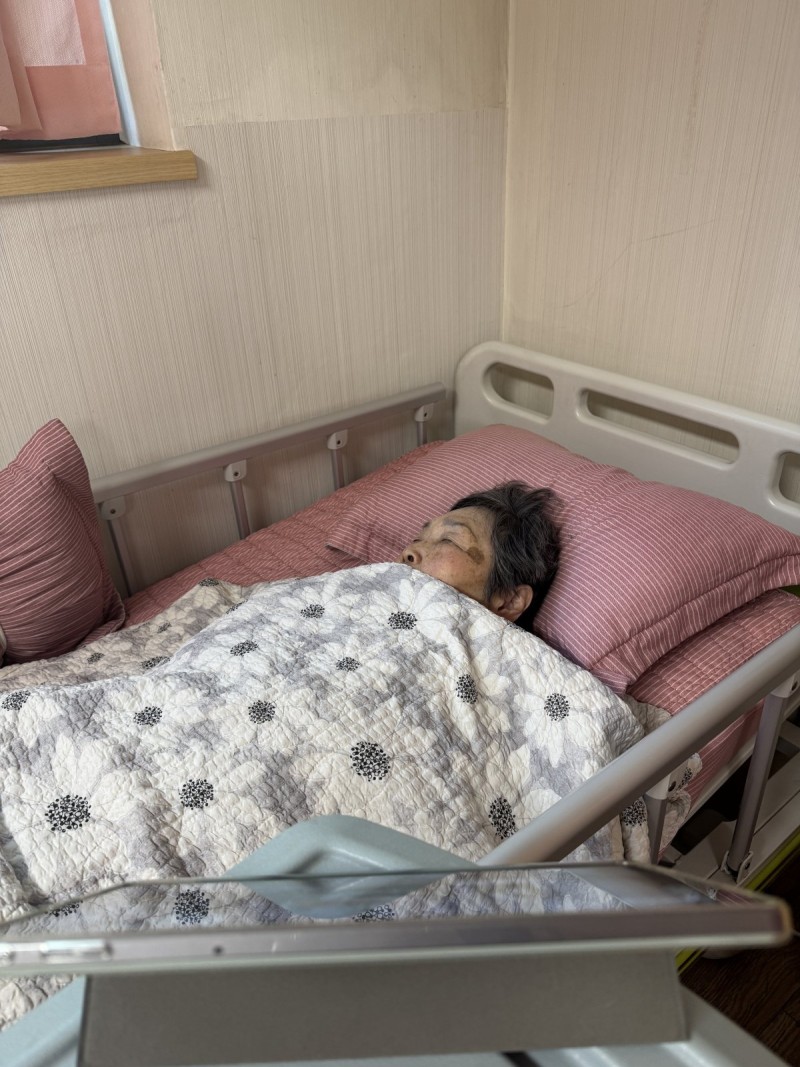도봉실버센터 9월15일 영상 감상 프로그램입니다.(전층:199cm 여자 중학생의 하루) 사진 9