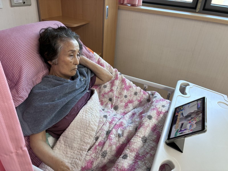 도봉실버센터 9월15일 영상 감상 프로그램입니다.(전층:199cm 여자 중학생의 하루) 사진 13