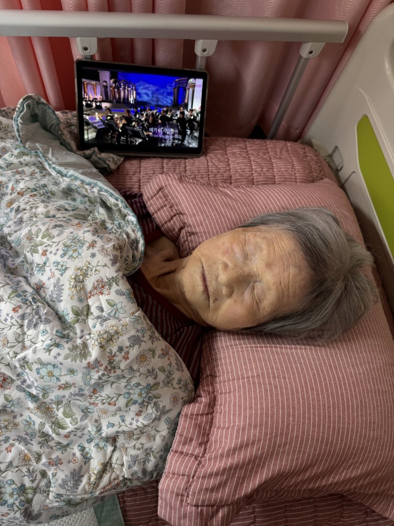 도봉실버센터 9월22일 음악 감상 프로그램입니다.(전층:김강섭, 그의 삶과 인생의 선율이 담긴 노래) 사진 12