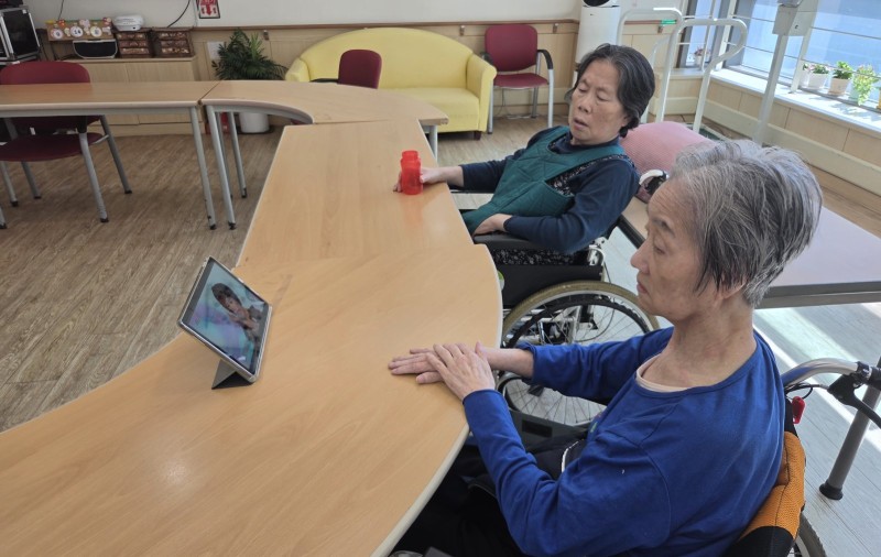 도봉실버센터 9월16일 음악 감상 프로그램입니다.(전층:한국인이 사랑하는 트로트 명곡) 사진 15