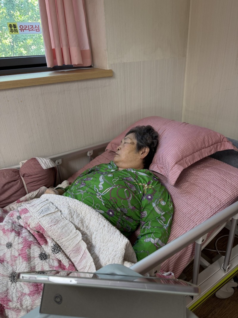 도봉실버센터 9월9일 음악 감상 프로그램입니다.(전층:천상계 꺾기 여신이 부르는 정통 트롯) 사진 15