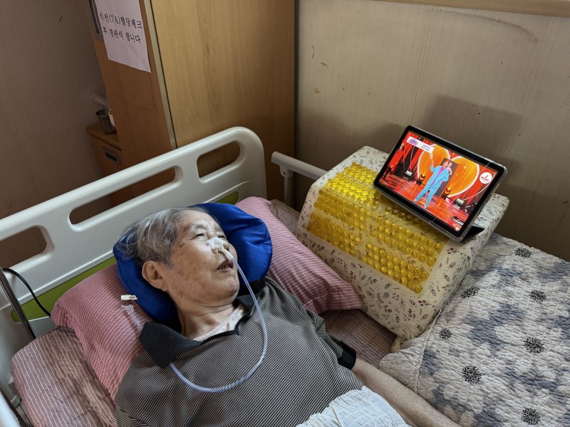 도봉실버센터 9월9일 음악 감상 프로그램입니다.(전층:천상계 꺾기 여신이 부르는 정통 트롯) 사진 17