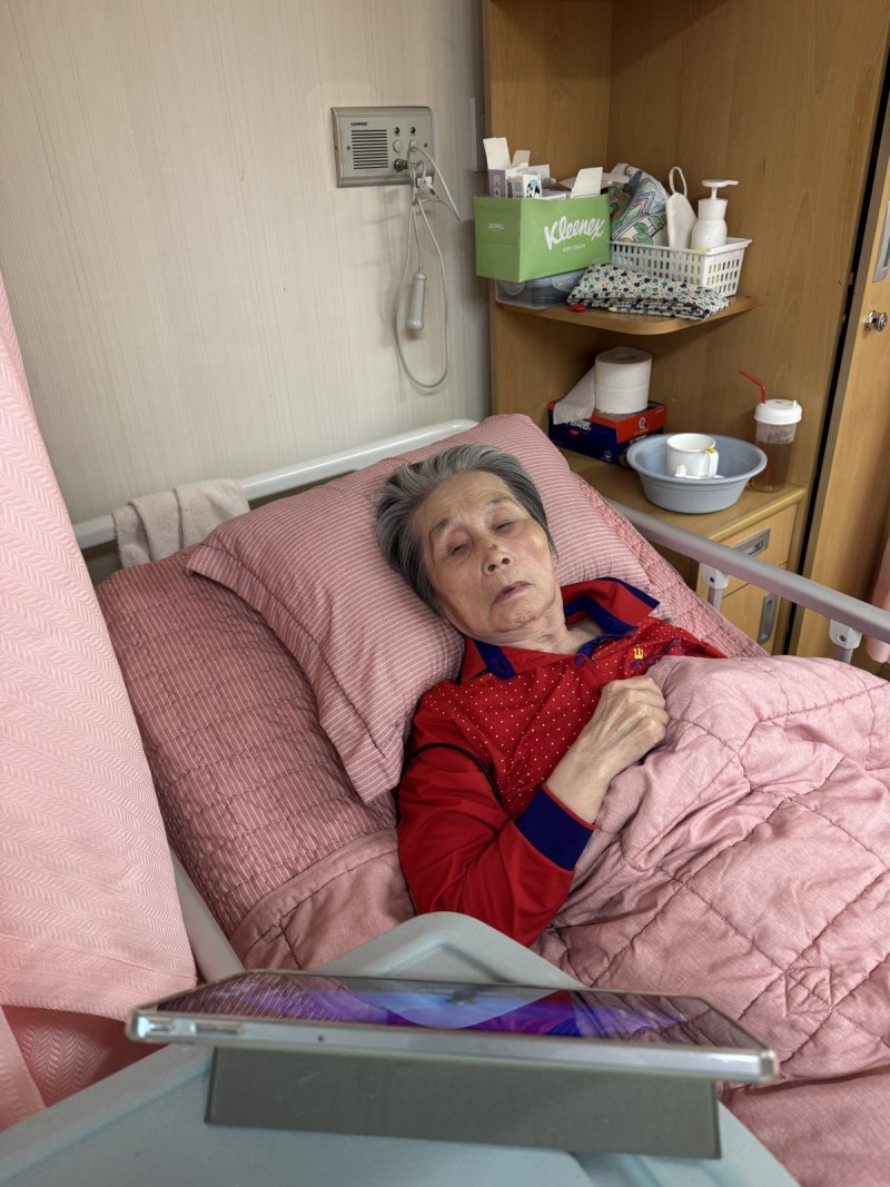 도봉실버센터 9월30일 음악 감상 프로그램입니다.(전층:가요무대 격변기 명곡) 사진 11