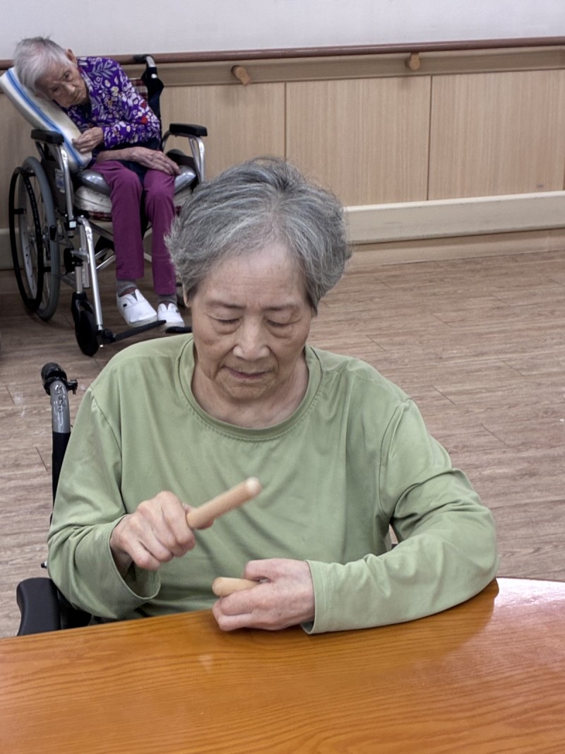 도봉실버센터 9월7일 악기테라피 프로그램입니다.(전층) 사진 9
