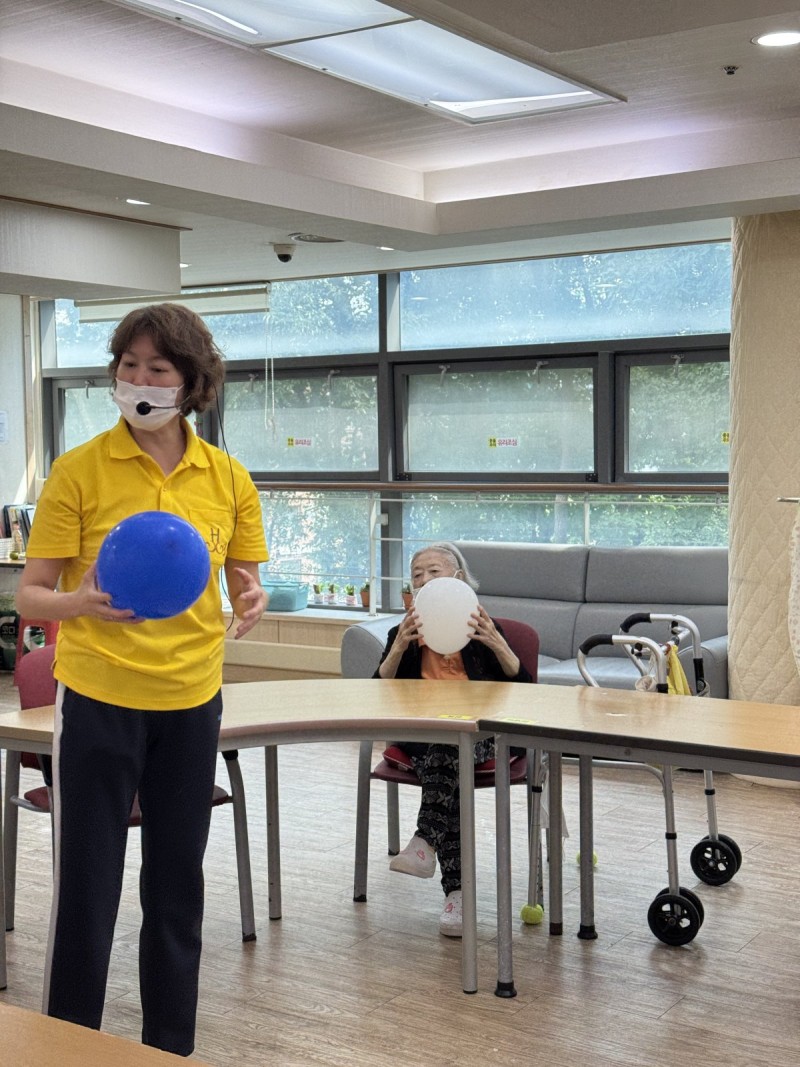 도봉실버센터 9월17일 생활운동 프로그램입니다.(전층) 사진 9