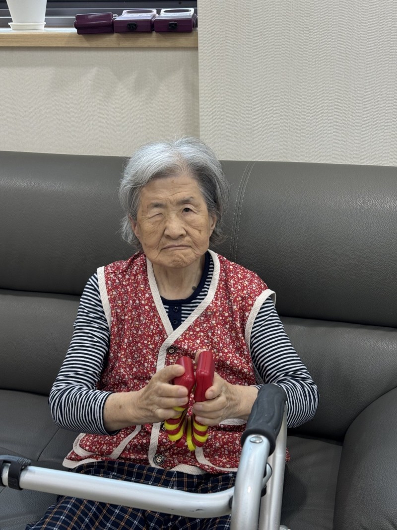 도봉실버센터 10월12일일 악기테라피 프로그램입니다.(전층) 사진 16