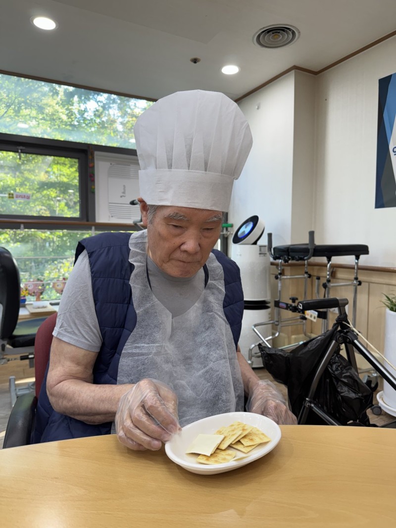도봉실버센터 10월23일 요리교실 프로그램입니다.(전층) 사진 12