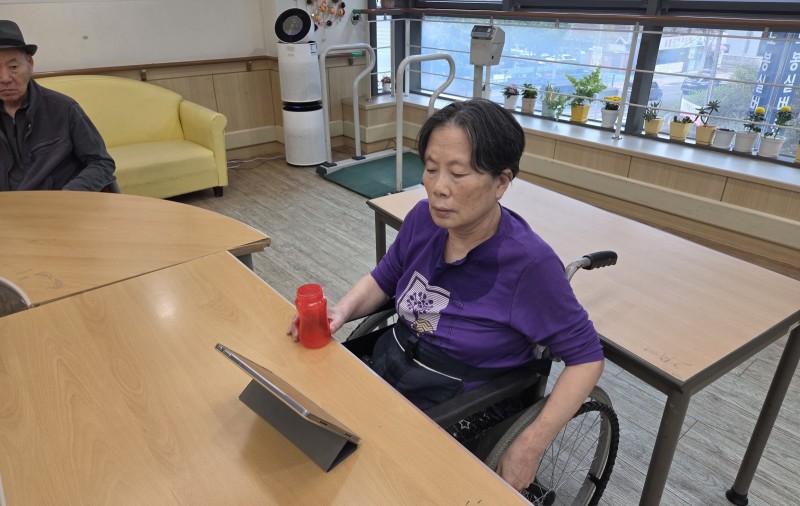 도봉실버센터 10월5일 영상 감상 프로그램입니다.(전층:인기동화 연속보기) 사진 15