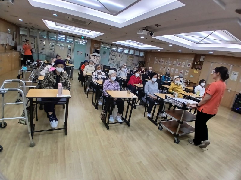 도봉실버센터 2026년 9월 사회적응훈련(현실감각) 사진 4