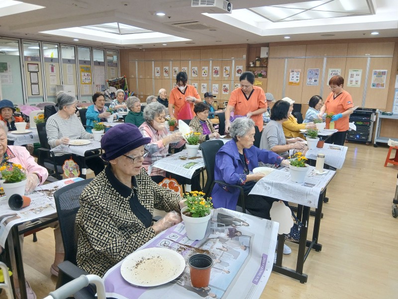 도봉실버센터 2026년 9월 외부강사프로그램 사진 34