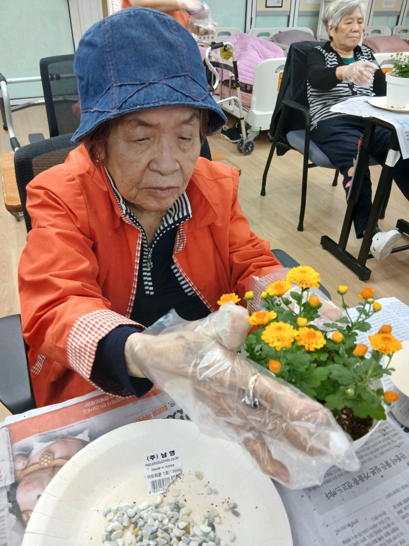 도봉실버센터 2026년 9월 외부강사프로그램 사진 35