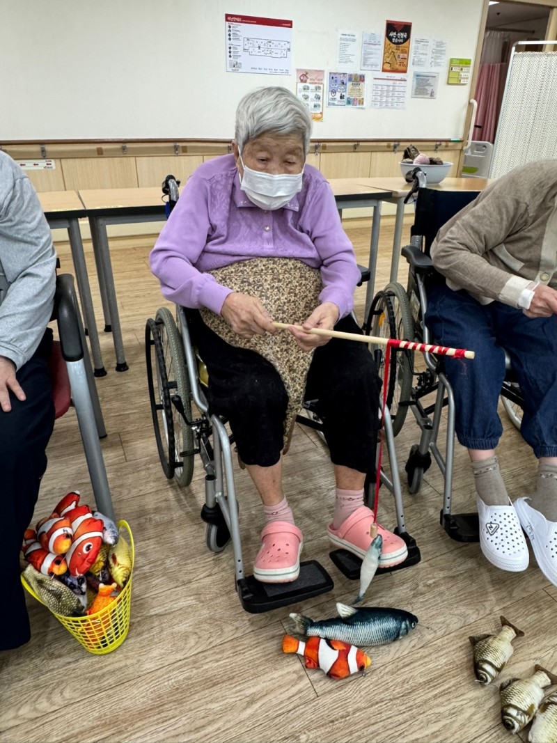 도봉실버센터 10월8일 생활운동 프로그램입니다.(전층) 사진 52