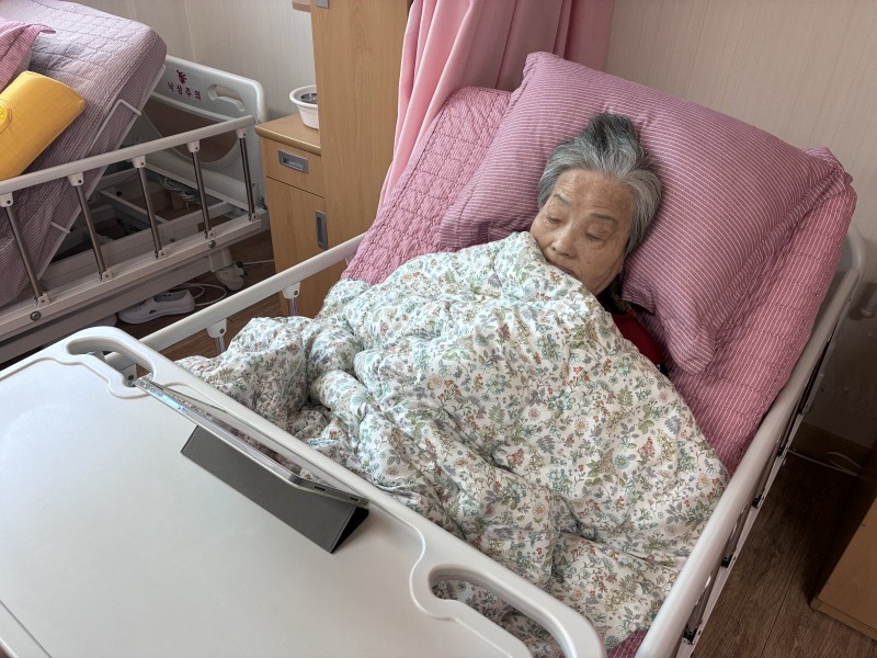 도봉실버센터 10월7일 음악 감상 프로그램입니다.(전층:더 트롯쇼 무대 모음) 사진 1