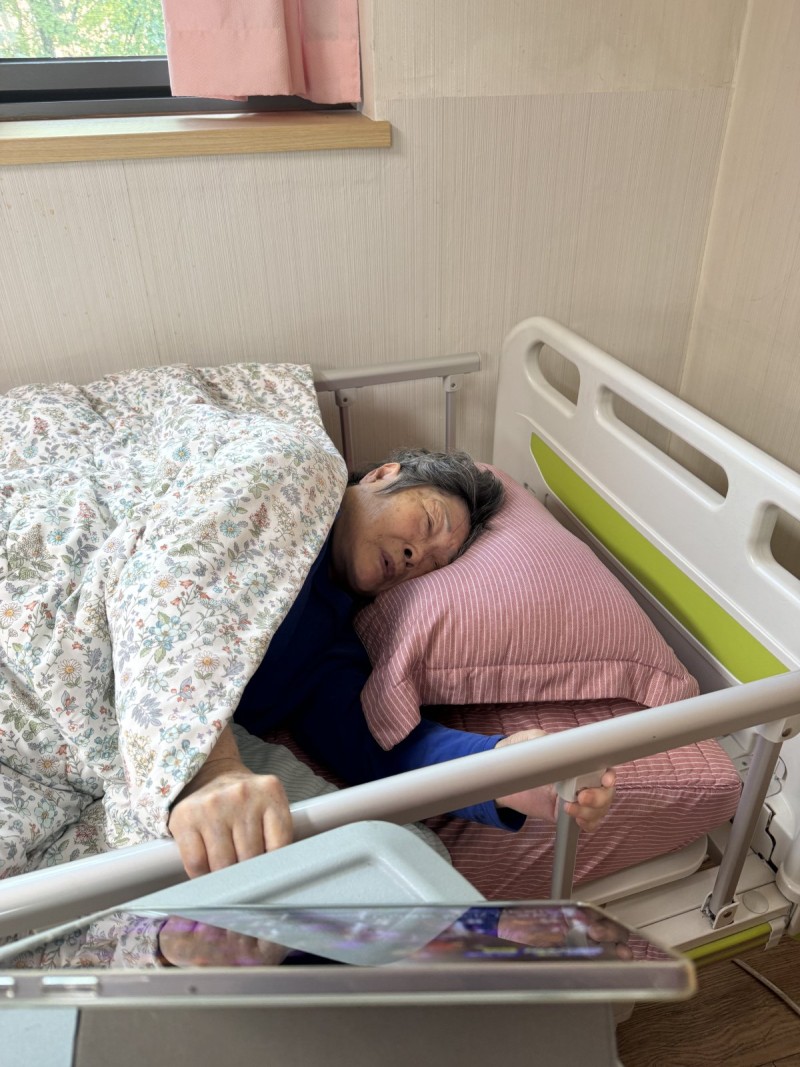 도봉실버센터 10월7일 음악 감상 프로그램입니다.(전층:더 트롯쇼 무대 모음) 사진 20