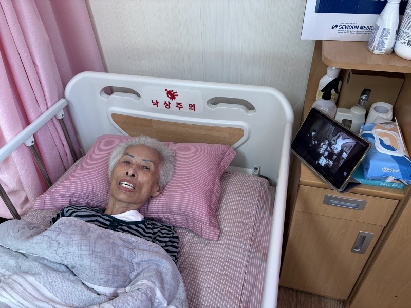 도봉실버센터 10월28일 음악 감상 프로그램입니다.(전층:한가위에 가족과 함께 듣는 신나는 트로트 노래 모음) 사진 14