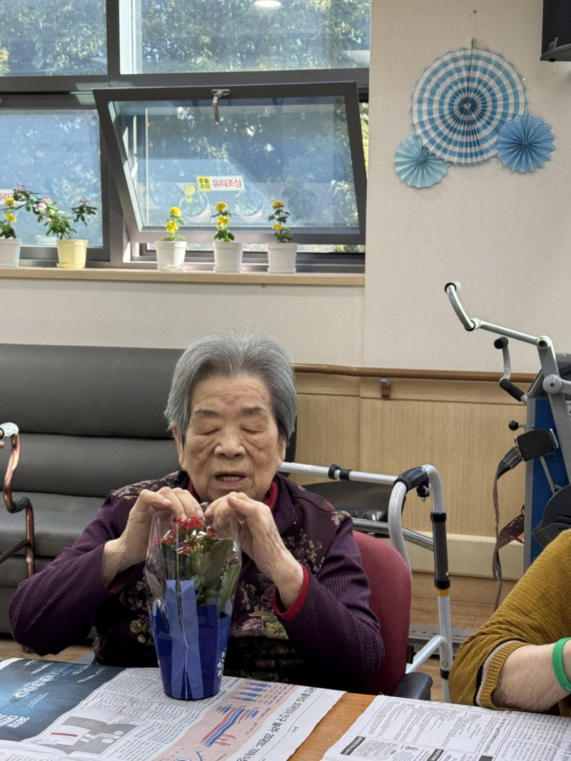도봉실버센터 10월27일 원예활동 프로그램입니다.(2,4층) 사진 5