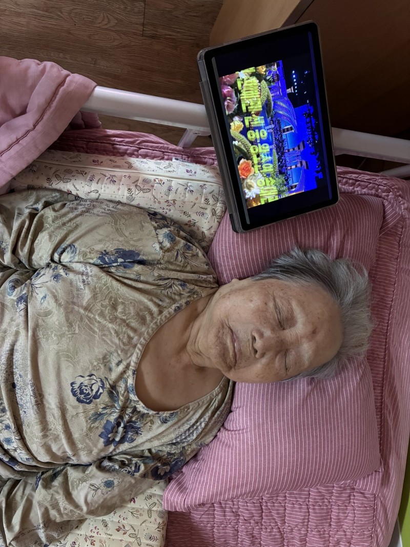 도봉실버센터 10월21일 음악 감상 프로그램입니다.(전층:무대를 압도하는 가수들이 모였다) 사진 8
