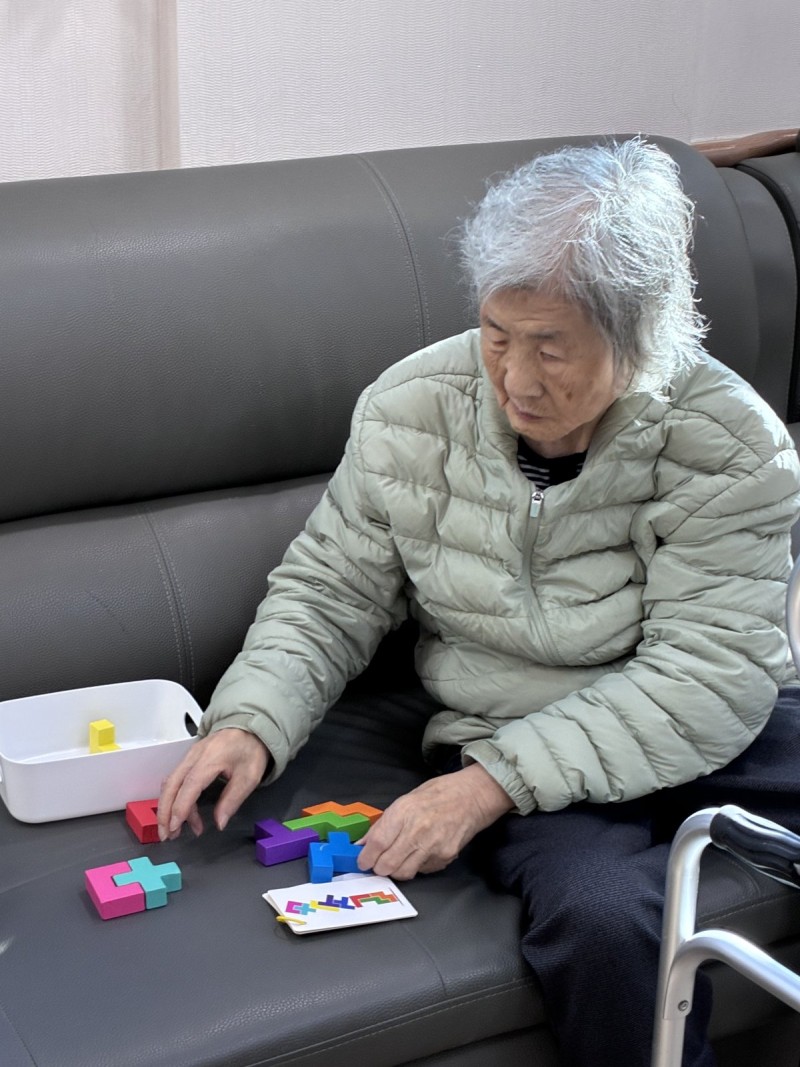 도봉실버센터 10월22일 인지교구 프로그램입니다.(전층) 사진 18