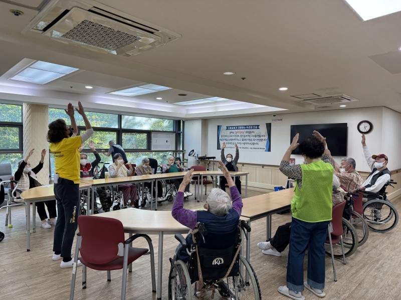 도봉실버센터 10월22일 생활운동 프로그램입니다.(전층) 사진 12