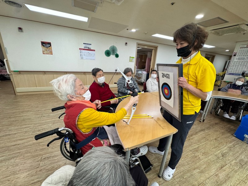 도봉실버센터 10월22일 생활운동 프로그램입니다.(전층) 사진 33