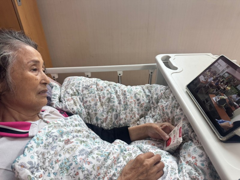 도봉실버센터 10월13일 영상 감상 프로그램입니다.(전층:같은 희귀병을 앓는 단짝 친구) 사진 30