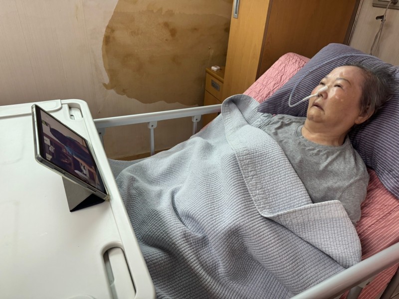 도봉실버센터 10월13일 영상 감상 프로그램입니다.(전층:같은 희귀병을 앓는 단짝 친구) 사진 31