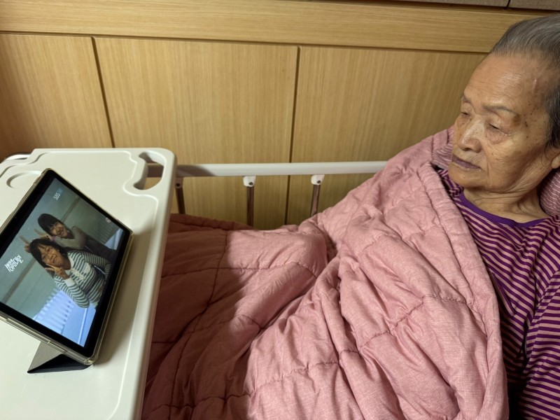 도봉실버센터 10월13일 영상 감상 프로그램입니다.(전층:같은 희귀병을 앓는 단짝 친구) 사진 38