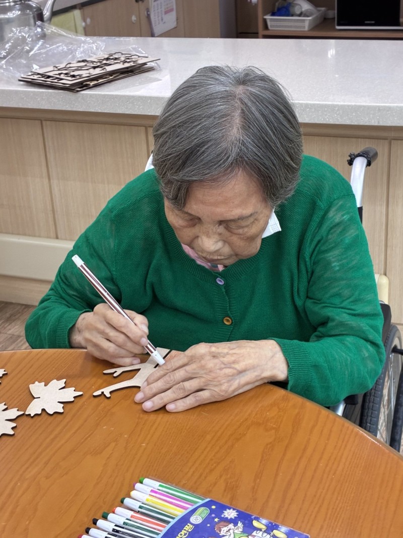도봉실버센터 10월20일 원예활동 프로그램입니다.(2,4층) 사진 1