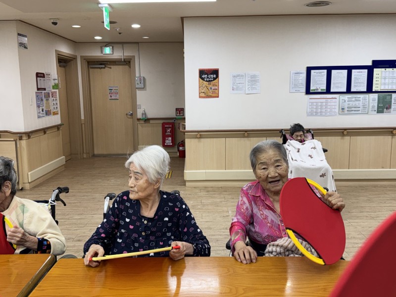 도봉실버센터 10월15일 생활운동 프로그램입니다.(전층) 사진 24
