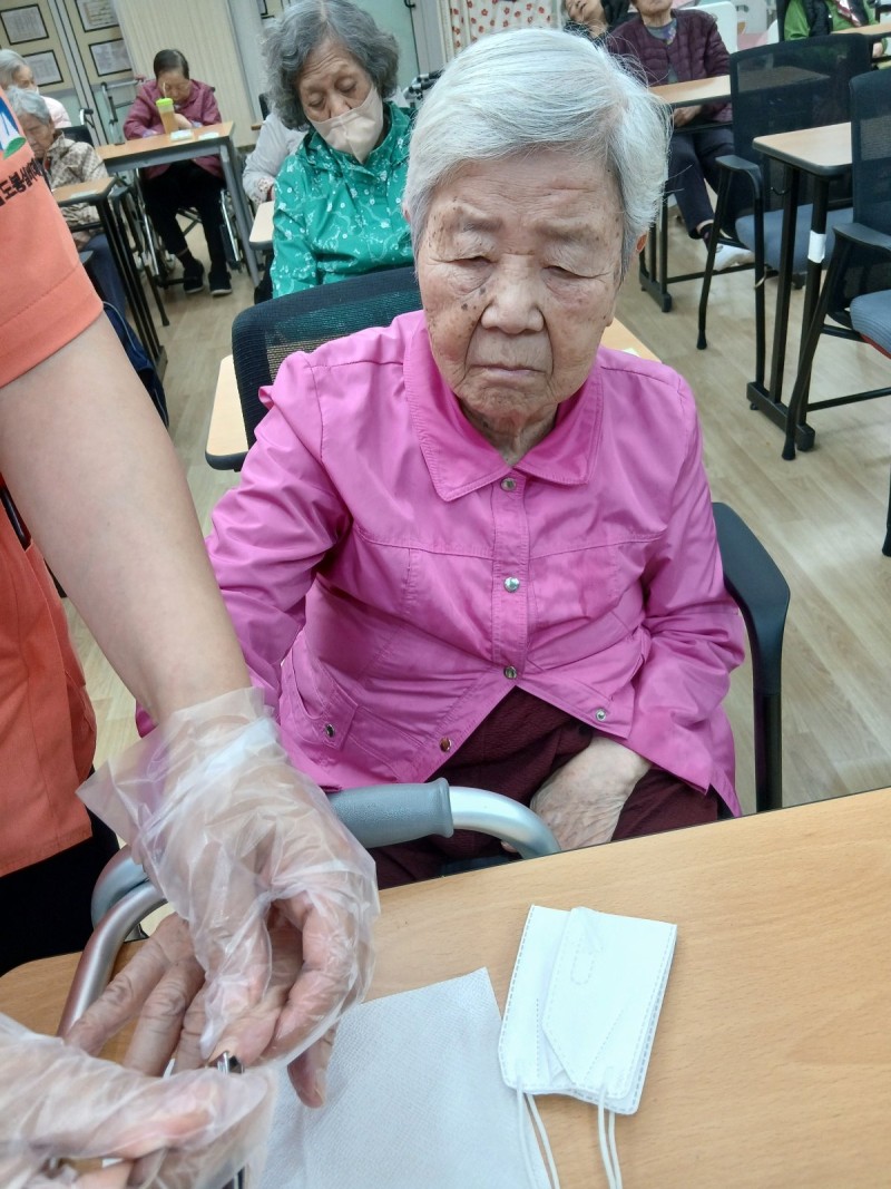 도봉실버센터 2026년 10월 손발톱관리 사진 5