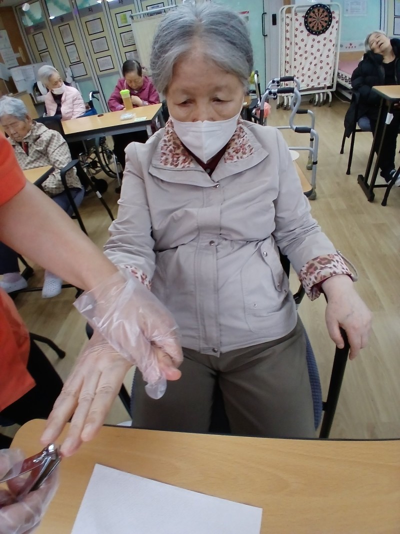 도봉실버센터 2026년 10월 손발톱관리 사진 7