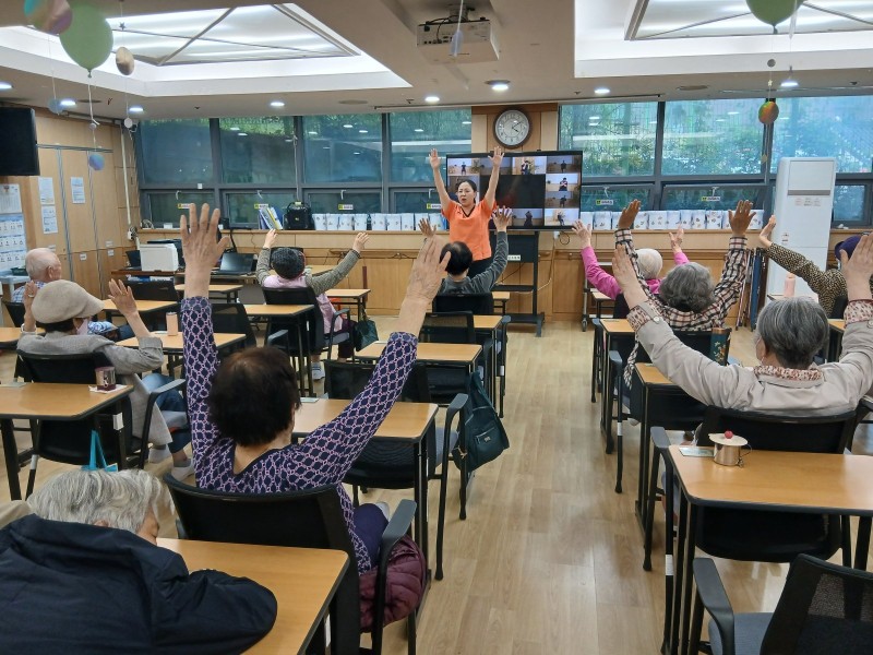 도봉실버센터 2026년 10월 실버체조 사진 8