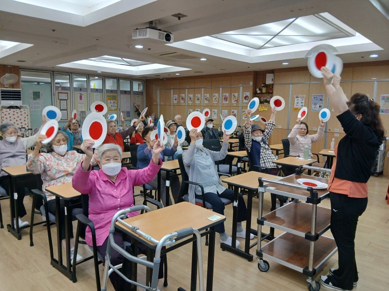 도봉실버센터 2026년 10월 신체프로그램 사진 5