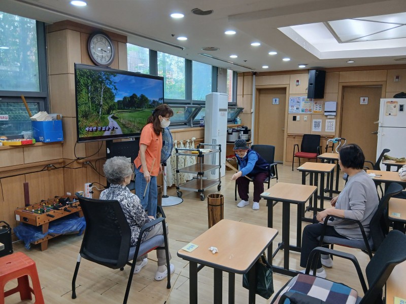 도봉실버센터 2026년 10월 신체프로그램 사진 6